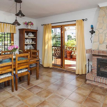 פריחיליאנה Villa Francisco מראה חיצוני תמונה